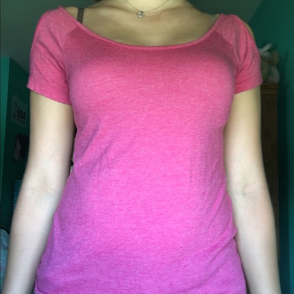 Pink tee - Picture 2 of 4
